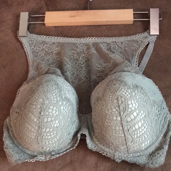 Victoria secret dream angel halter bra - Picture 2 of 7